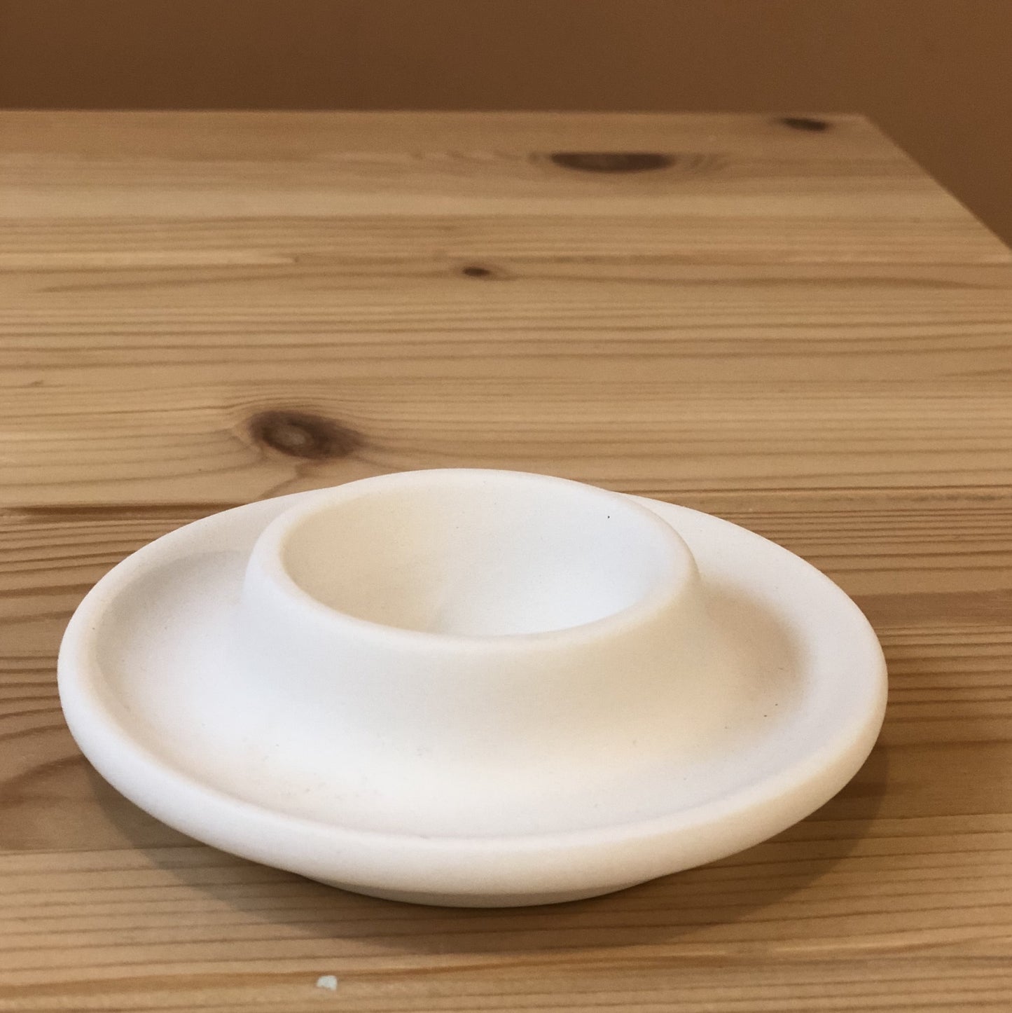 Ceramic to decorate - Flat egg cup