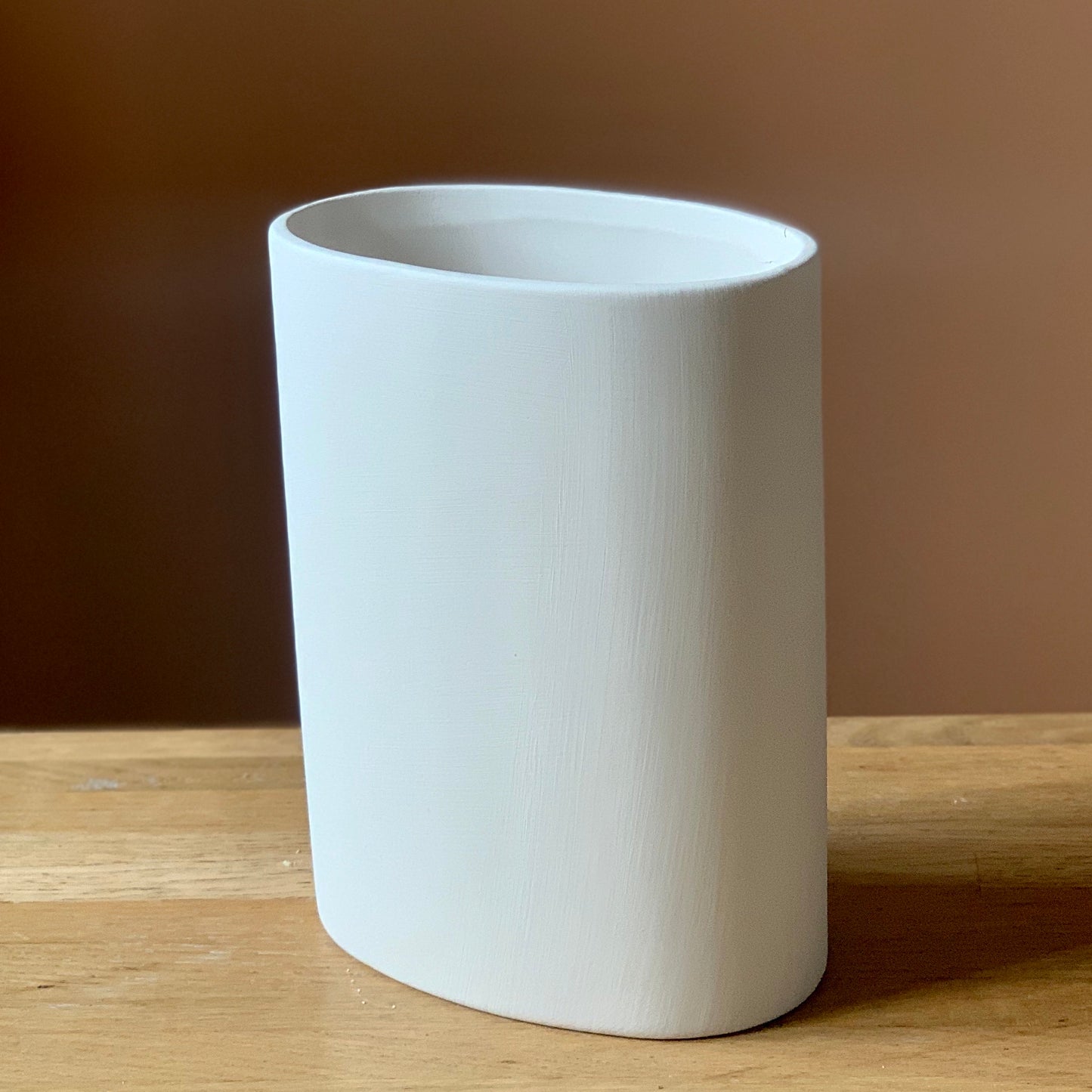 Ceramic to decorate - Elliptical Vase